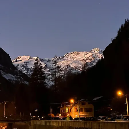 Al Cantinun Apartment Gressoney-Saint-Jean