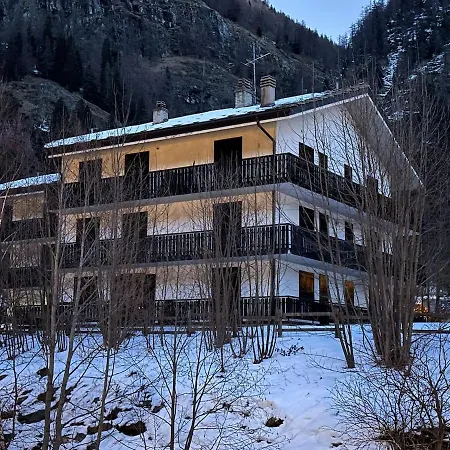 Al Cantinun Apartment Gressoney-Saint-Jean